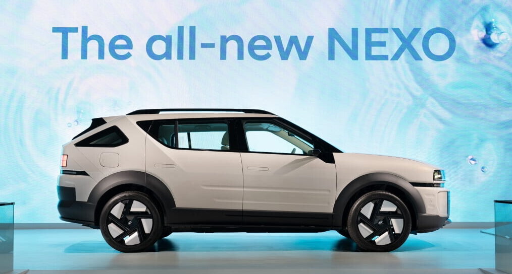 더뉴넥쏘 측면 모습