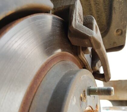 브레이크패드 육안확인