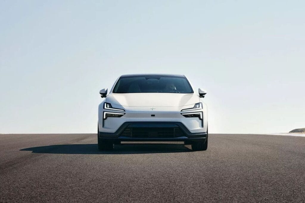 폴스타4 전면모습